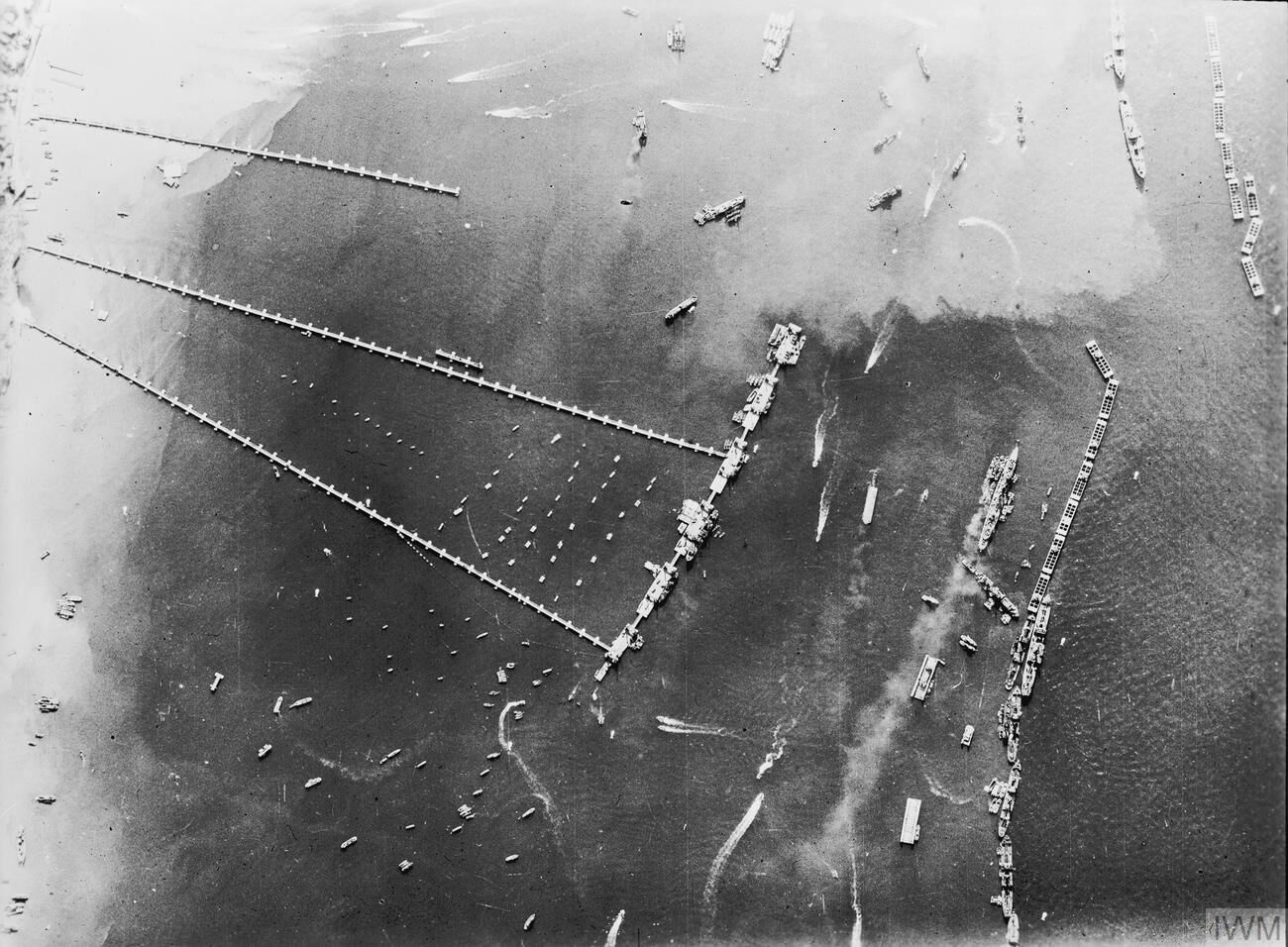 China Increases Landing Barges Amid Taiwan Invasion Preparations: How Many Are Needed?, Defense Express