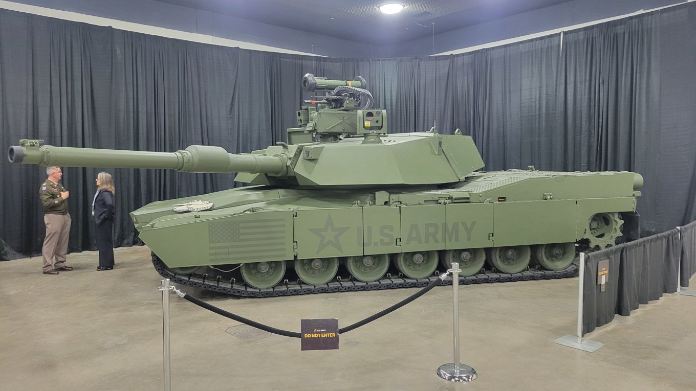 M1E3 Abrams demonstrator at Detroit Auto Show 2026