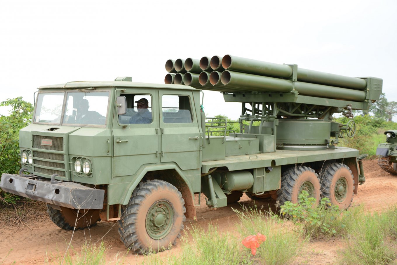 RM-70 Vampire MLRS (probably a simplified version) of the Armed Forces of Angola/ Illustrative photo from open sources, Angola Wants to Be the US Ally, Its Excess Soviet Weapons Can Help the Armed Forces of Ukraine, Defense Express