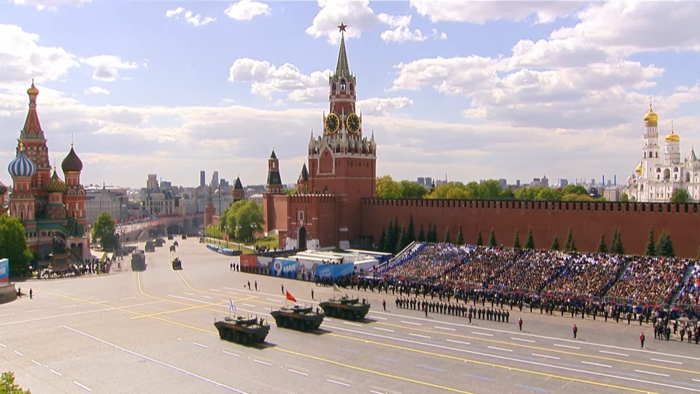 Tanks, IFVs, Air Defense and Artillery Systems Have Run Out in russia, Only T-34 tank, Armored Vehicles Were Found for Parade on May 9 in Moscow, Defense Express
