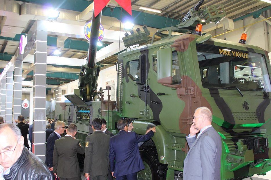 T-155 Yavuz self-propelled howitzer prototype on Panter chassis presented in 2017 by Yol-Bak company