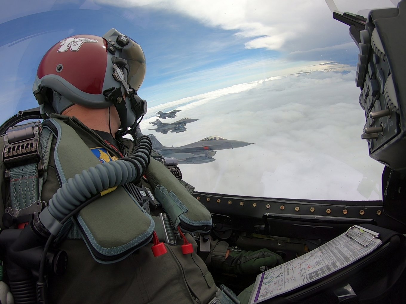 The basic training for a F-16 pilot is 9 months, afterward he is allowed to pilot the aircraft. The remaining 3 months is the course on breaching enemy air defenses