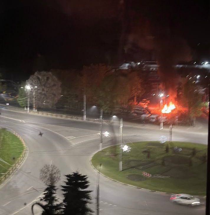 The Kremniy EL plant on fire Defense Express Drone Attack Disrupts Strategic russian Kremniy EL Electronics Plant in Bryansk, with Over 100 UAVs Targeting the Site