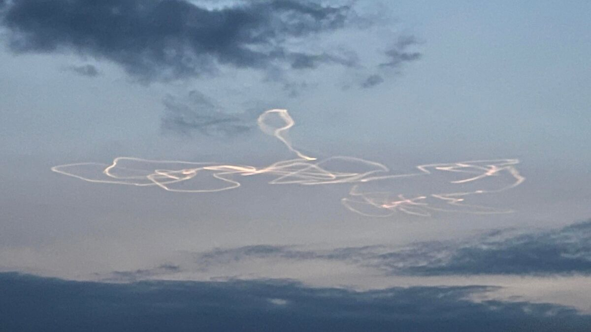 Contrail after V-MAX hypersonic glider testing in 2023