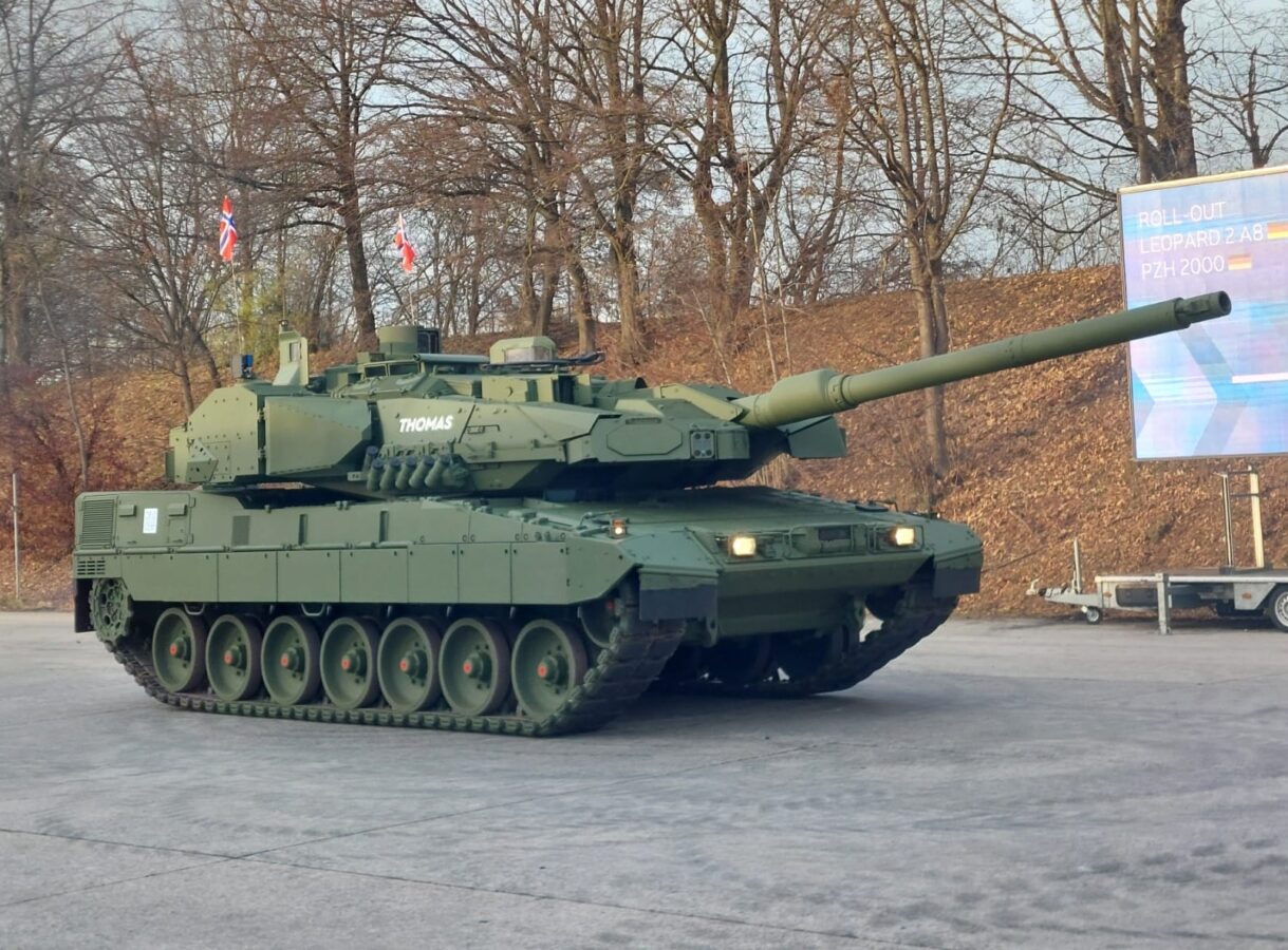 تانک نروژی Leopard 2A8NO مجهز به Trophy APS / اعتبار عکس: hartpunkt