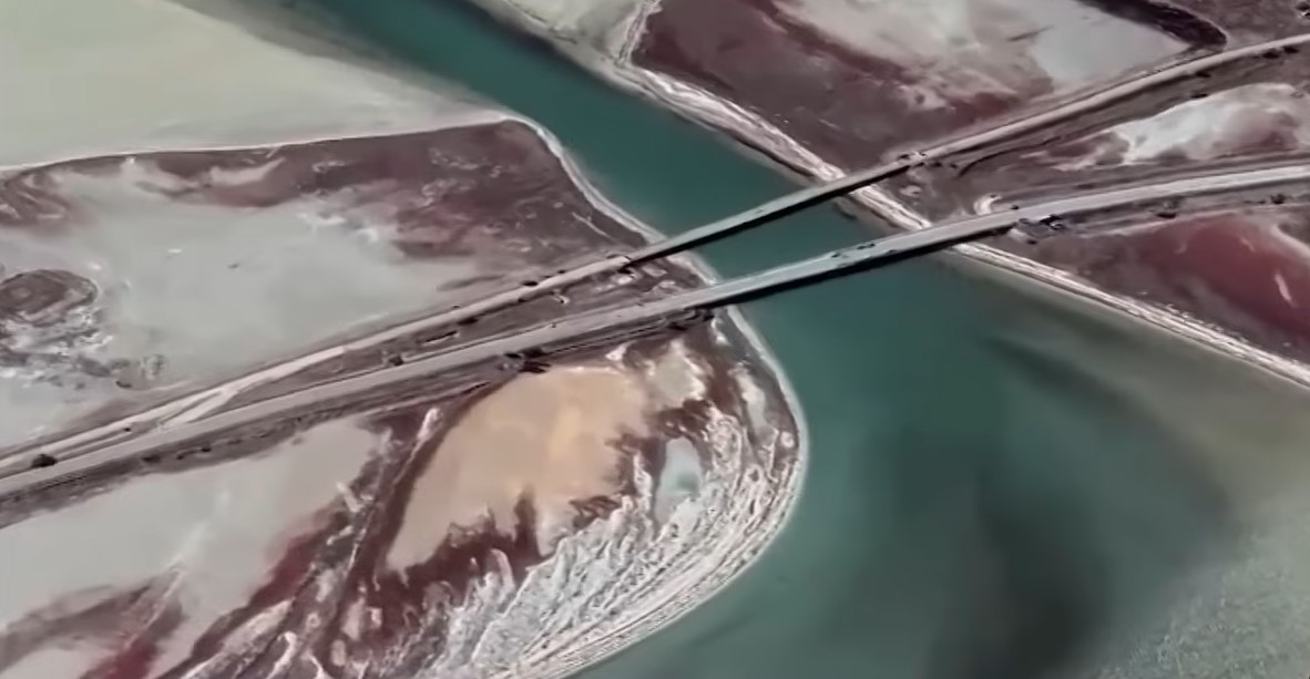 Chonhar Bridge to Occupied Crimea Knocked Out by Ukraine, Disrupting Supply Lines to russian Forces on the Peninsula