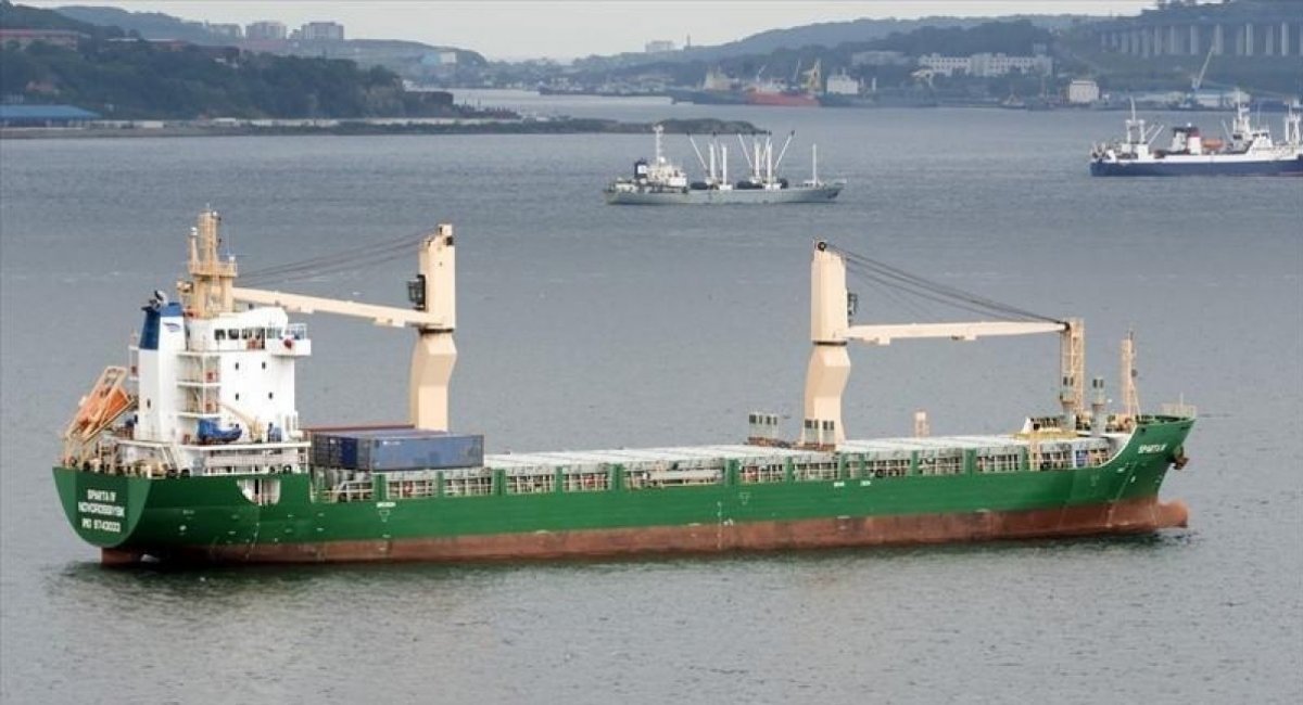 russian Sparta IV vessel Defense Express russian Convoy Transits the English Channel, Possibly Carrying Military Equipment to Ukraine (Satellite Images)