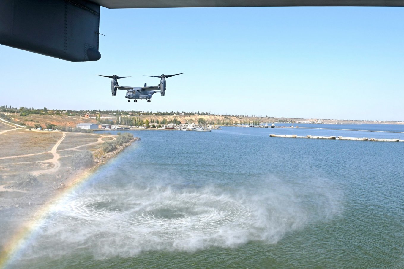CV-22 Osprey in the sky over Kyiv / Photo credit: U.S. Embassy in Kyiv, Ukraine