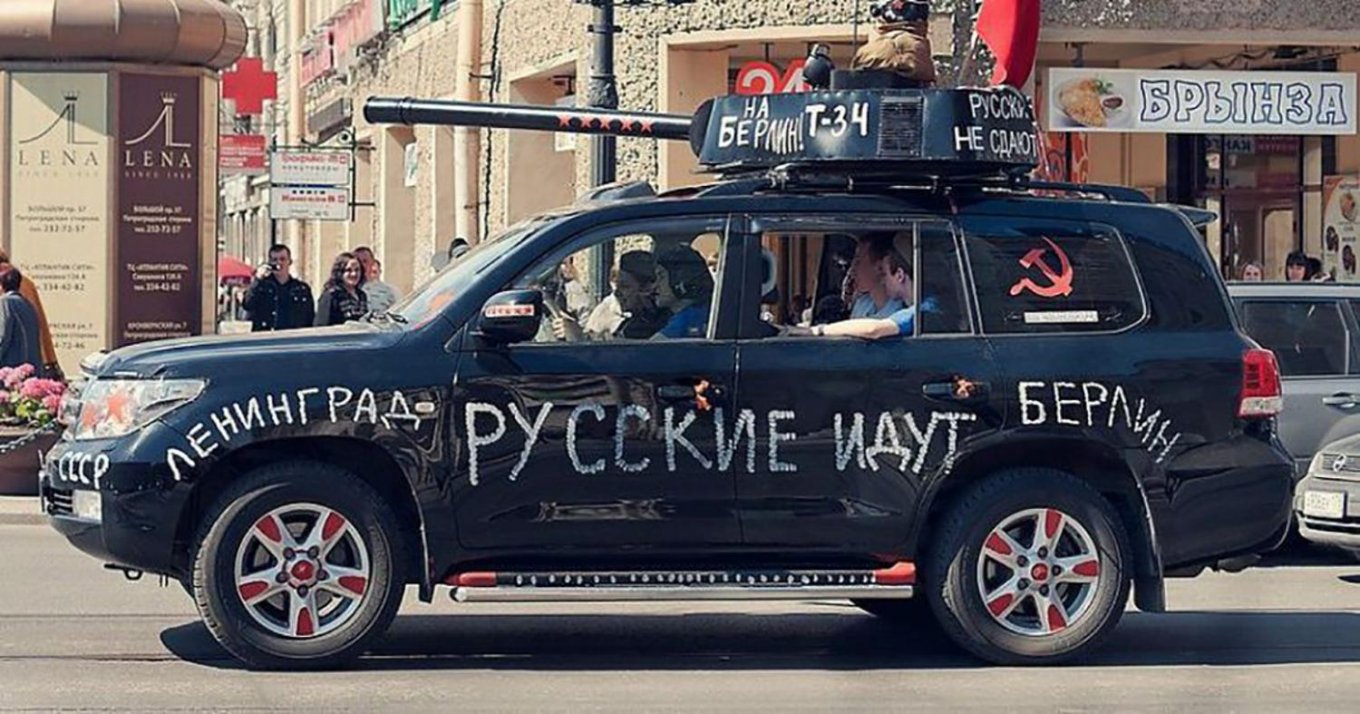 Painted russian car for May 9