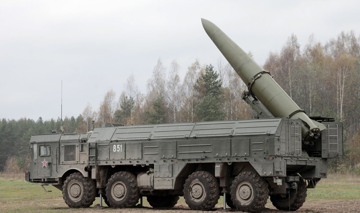 Iskander short-range ballistic missile system (SRBM system)