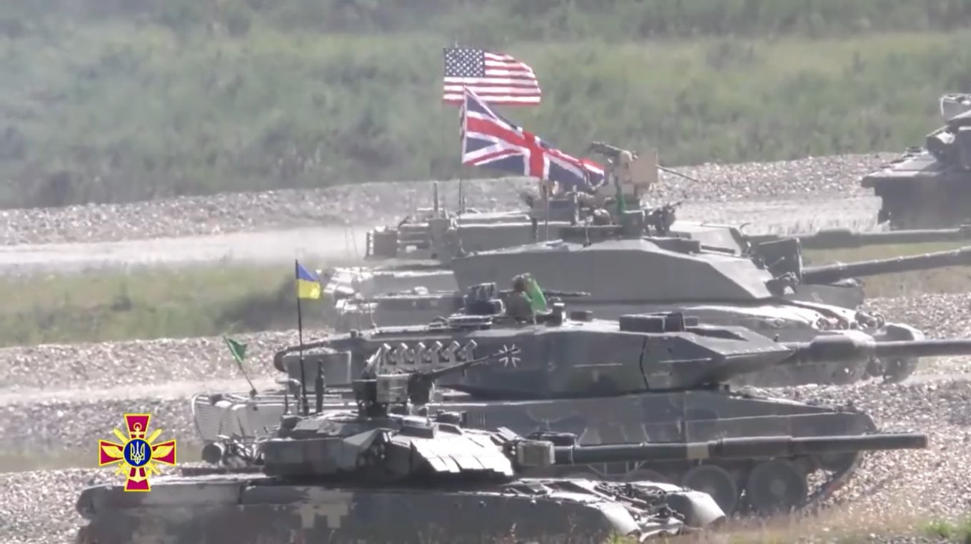 Ukrainian T-84 alonside American M1 Abrams and Leopard 2 at the Strong Europe Tank Challenge 2018 / Screenshot credit: General Staff of the Armed Forces of Ukraine