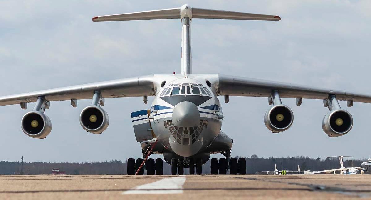 What russians Deliveres to Venezuela by Il-76TD strategic airlifter While US Is Preparing For Possible Invasion