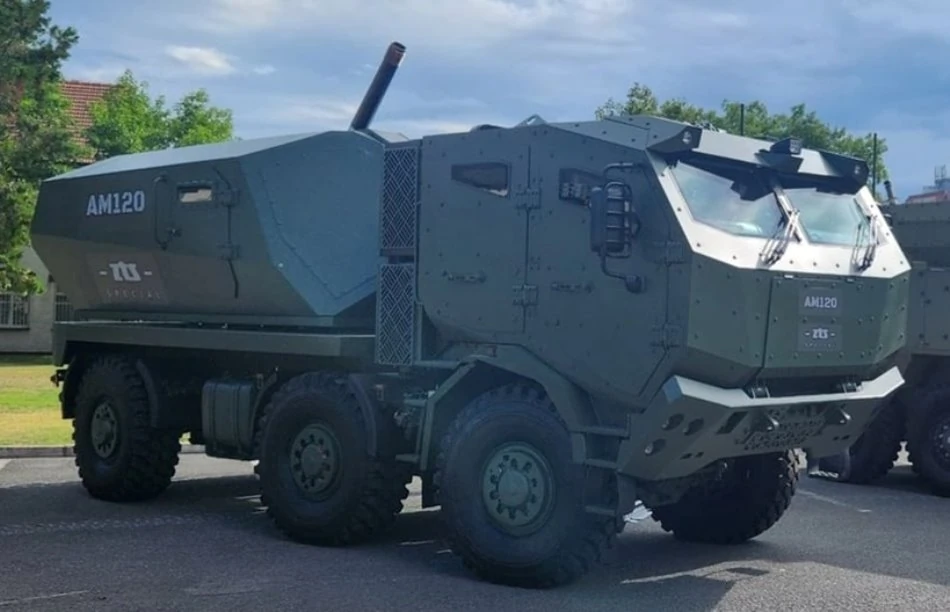 AM120 self-propelled mortar system