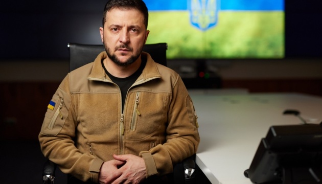 The President of Ukraine Volodymyr Zelenskyy assures operation to evacuate people from Mariupol continues, Defense Express, war in Ukraine, Russian-Ukrainian war