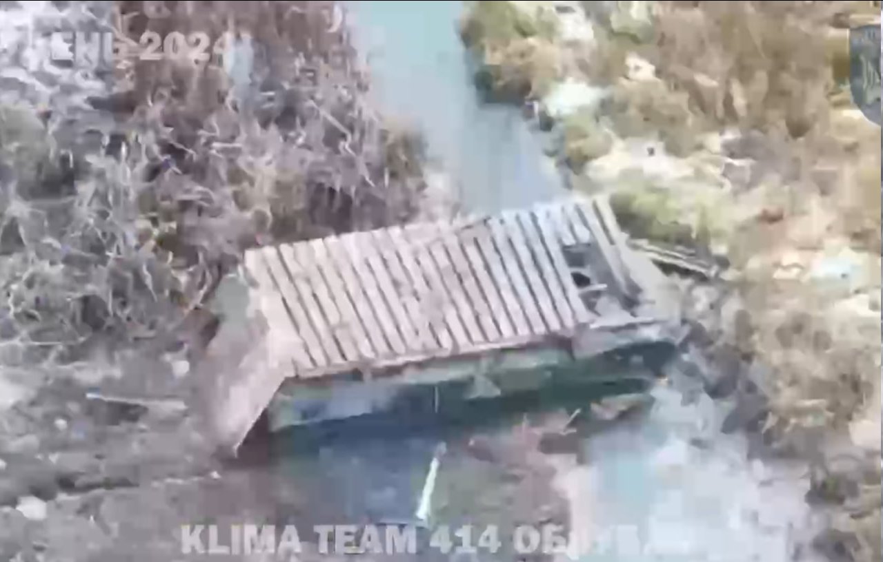 russian BTR-D armored personnel carrier Defense Express Defense Express’ Weekly Review: Ukraine and the UK Will Establish a Joint Flotilla, russia Activates the Admiral Nakhimov Battlecruiser’s Reactor, russian Forces Sinks the BTR-D APCs