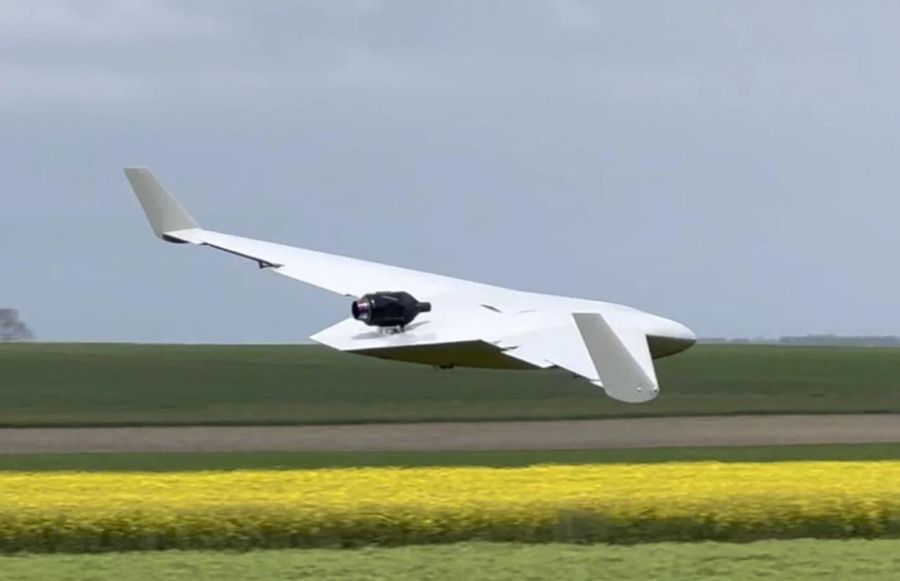 Ukrainian Forces Get Rodeur 330 UAVs from EOS Technologie, KNDS Offers Potent Anti-Armor Warhead