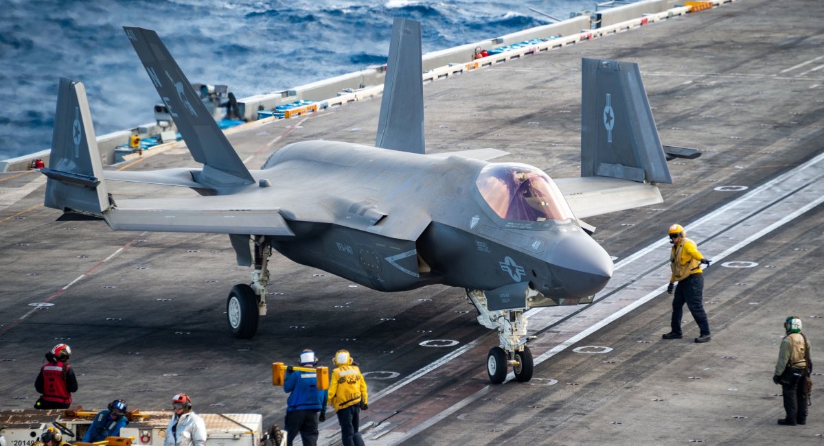Carrier-based F-35C fighter / Photo credit: U.S. Navy