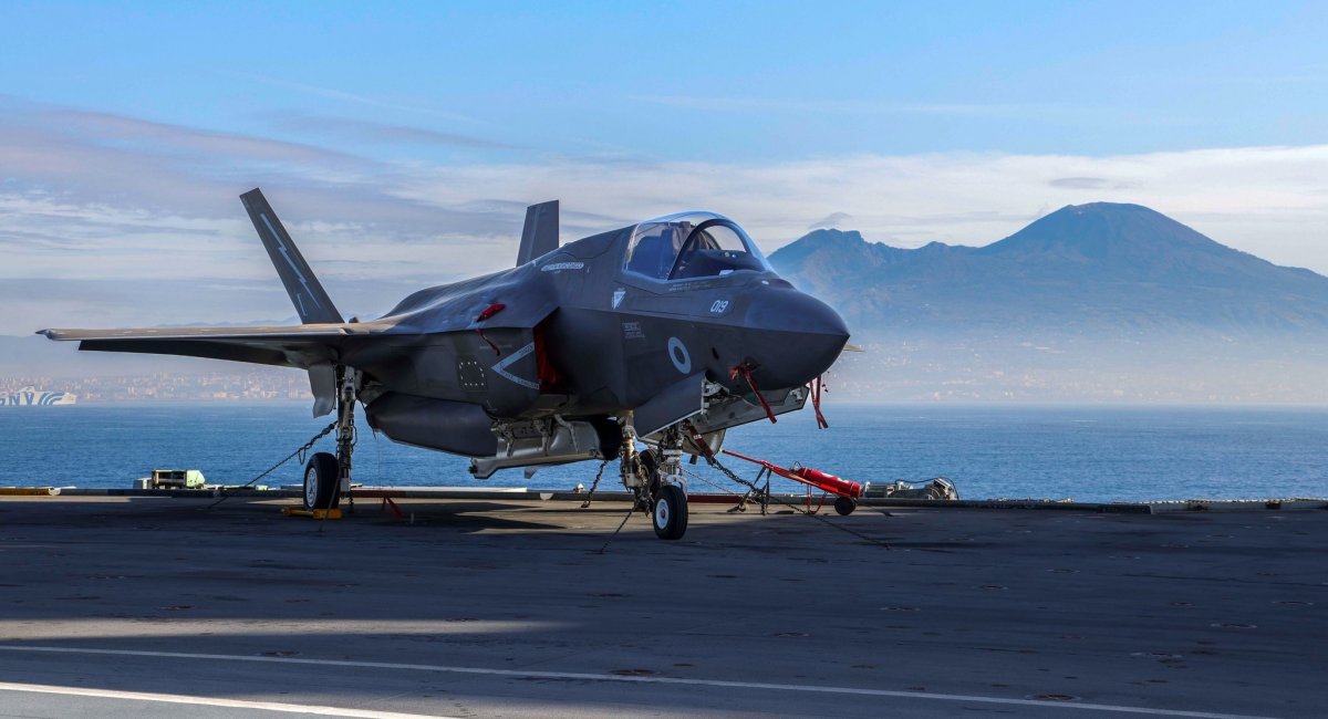 Illustrative image Defense Express UK Defense Intelligence: U.S. Uses British Bases Against Iranian Missile Threat as RAF Typhoon and F-35 Patrol Jordan, Qatar and Cyprus and Merlin Helicopter Deploys