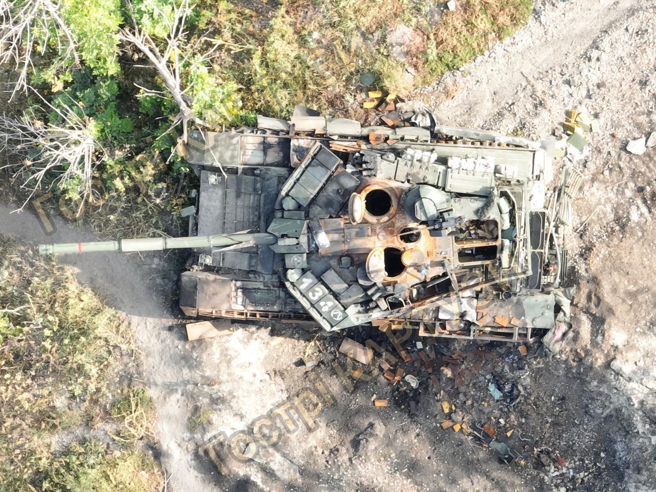 russian T-90M damaged after a mine explosion