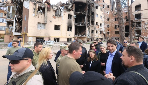 Canadian Prime Minister Justin Trudeau has visited Irpin, Kyiv region, Defense Express