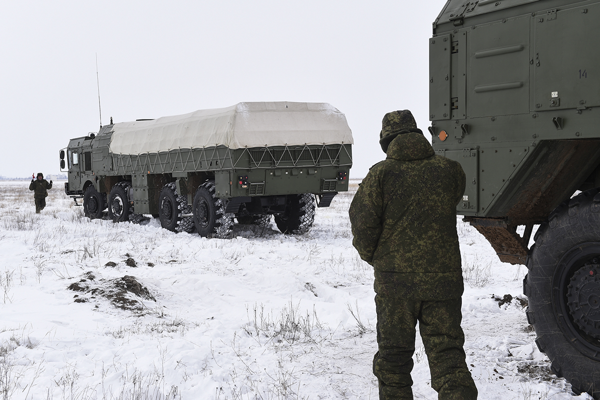 Defense Express, Iskander missile system being prepared for a launch