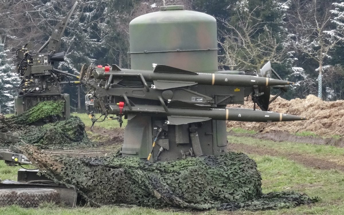 Switzerland Has the Rapier Air Defense Systems And Almost 2,000 Missiles to Them, But Plans to Dispose Them Instead of Giving to Ukraine, Defense Express, war in Ukraine, Russian-Ukrainian war