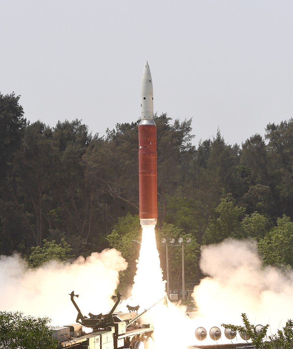 If Ukraine Decides to Intercept russia's Starlink Counterpart: First-Person View From Missile
