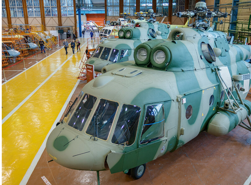 Hulls of russian Mi-17 helicopters at the aircraft factory in Kazan / Defense Express / Fed Up With Two Different Mi-17s Produced At Two Factories, russia Came Up With Mi-171A3 and Mi-80 But They Won't Fly