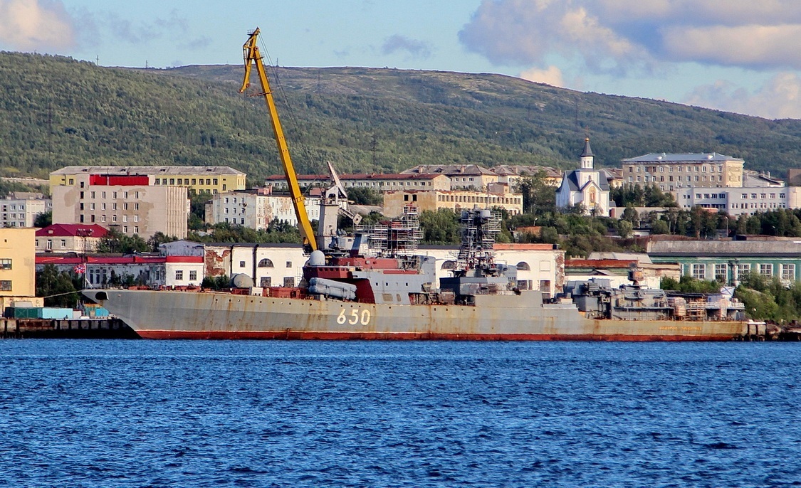 Defense Express / Eleven Years in Repair, russia's Kalibr and Zircon Missile Carrier is Still Nowhere Near Completion