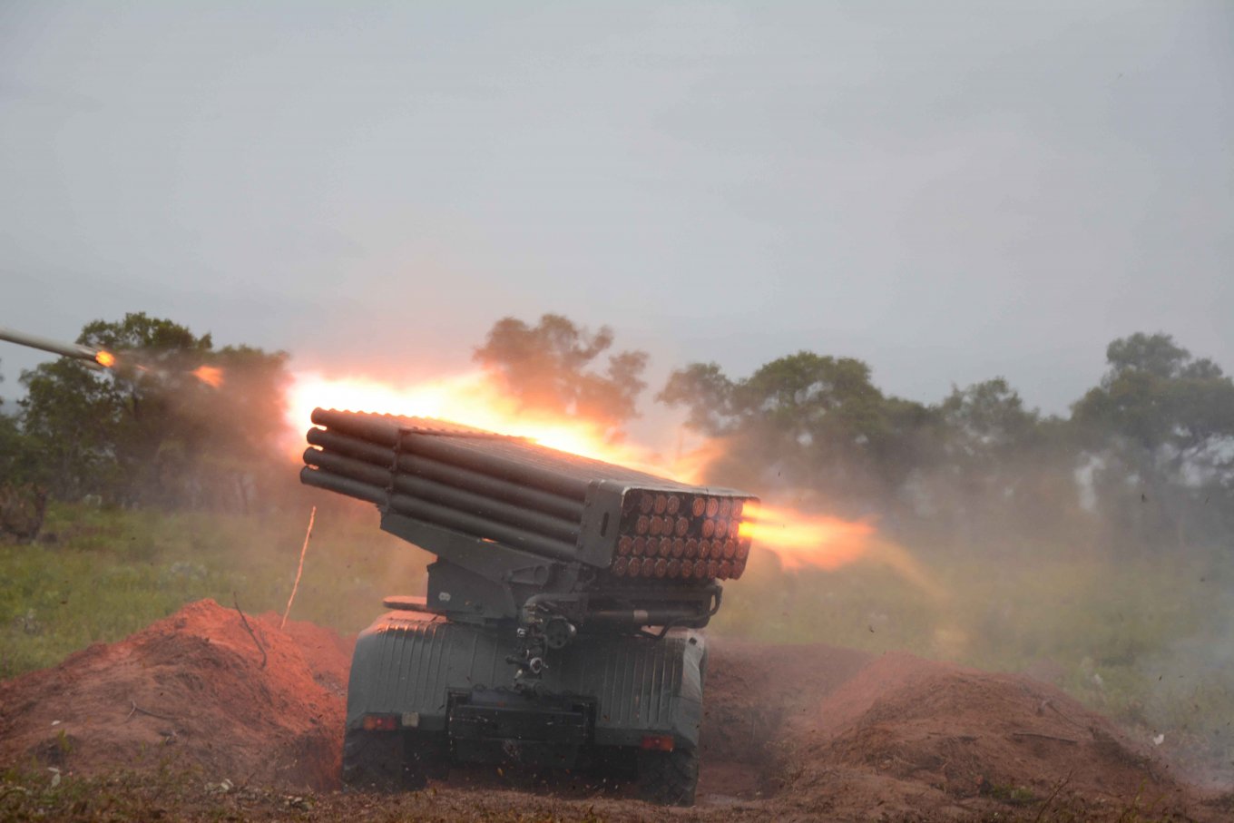 BM-21 Grad MLRS of the armed forces of Angola, Angola Wants to Be the US Ally, Its Excess Soviet Weapons Can Help the Armed Forces of Ukraine, Defense Express