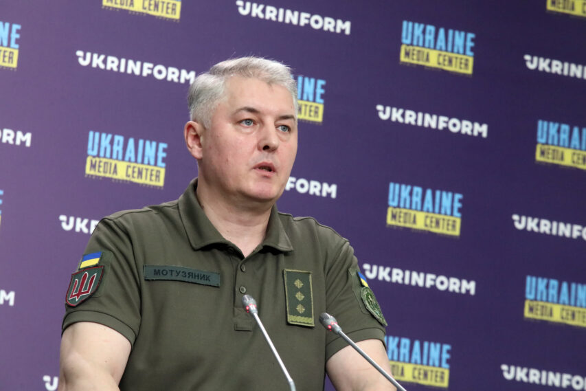 Ukraine Committed to Liberate Crimea Through Military Means / Spokesman of Ukraine's defense ministry Oleksandr Motuzyanyk during a briefing at Media Center Ukraine, June 17