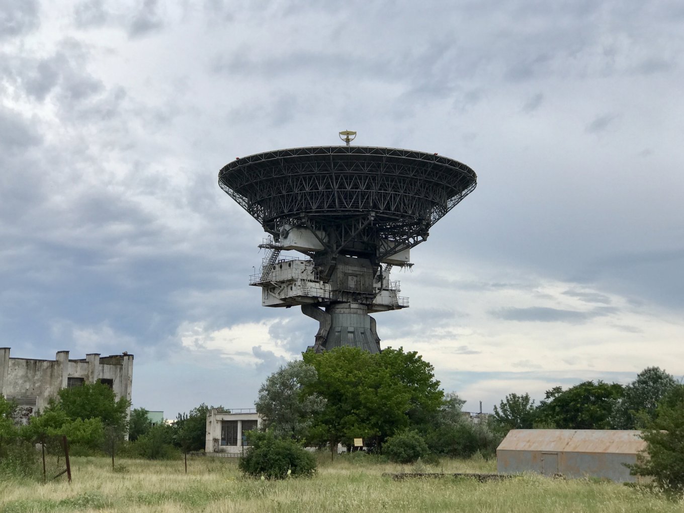 RT-70 after the annexation of Crimea / Defense Express / Ukraine Strikes the RT-70 Radio Telescope in Crimea, and It's even More Important Than S-400 Radar Loss