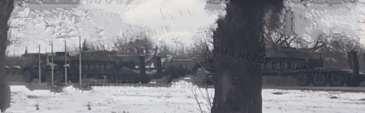 Ukraines Military Destroyed russsian BTR-50 APC That Occupiers Had Left Near Avdiivka, russian occupiers take their BTR-50 to the front, February 2023, Defense Express