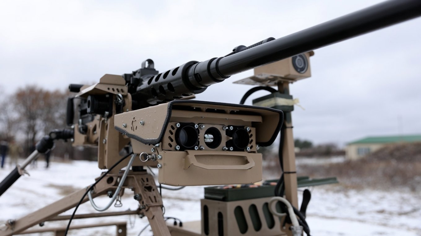 The Droid TW 12.7 UGV Defense Express Straight Out of Sci-Fi: Tracked Combat Robot Armed with the Browning Machine Gun and Thermal Vision Is Now in Ukrainian Service