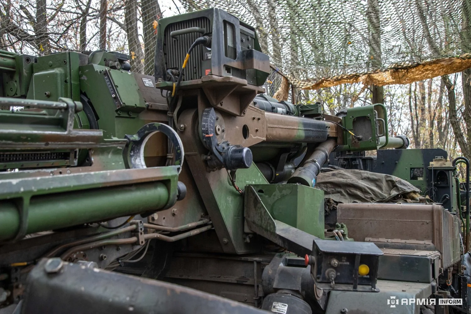 CAESAR self-propelled artillery system / Defense Expess / Older CAESAR Gun Variant is Better, Ukrainian Artilleryman Says