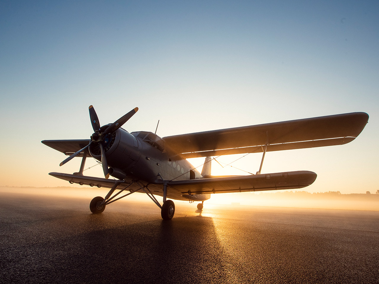 Latvian An-2 / Defense Express / Latvia Still Has An-2 Aircraft, How About Turn Them Into Kamikaze Drones and Wipe Out russian Oil Industry