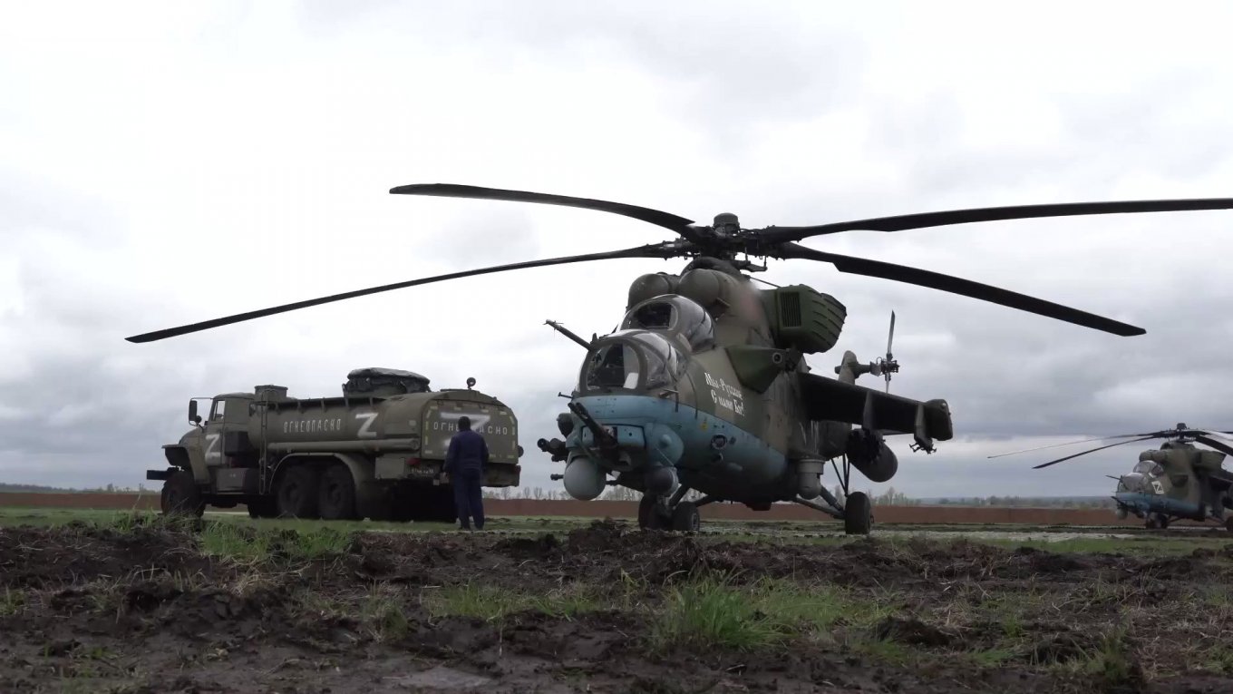 Russian Mi-35M helicopters / open source Defense Express Russian Reserves of Helicopters: Weapon Capabilities and Production Constraints of Mi-24, Mi-35M and Ka-52 Aircraft