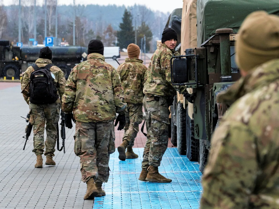 US, UK Troops Reinforce Poland Amid Fears Russia Invade Ukraine, Defense Express