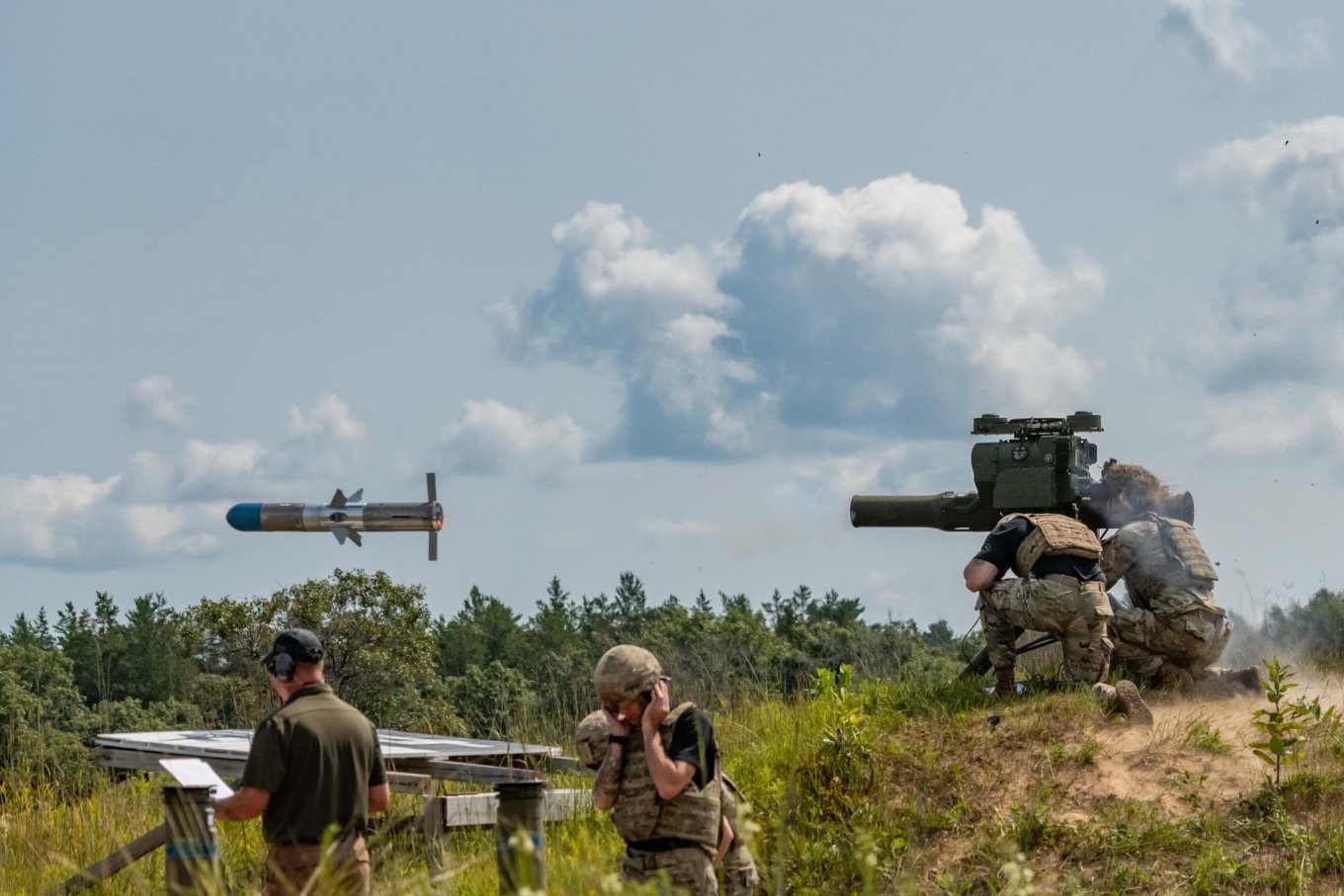 US Delivered $21 Billion in Weapons to Ukraine in 2024: An Overview of the Aid, Defense Express