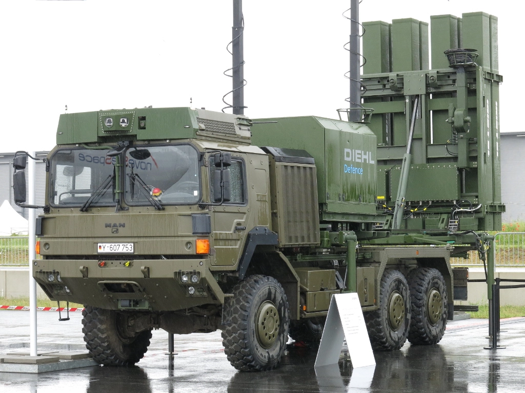 Ramstein-6 Meeting Result: Ukraine to Get PzH 200 SPGs And MARS II In the Few Weeks – the Ministry of Defense of Germany, Defense Express, war in Ukraine, Russian-Ukrainian war