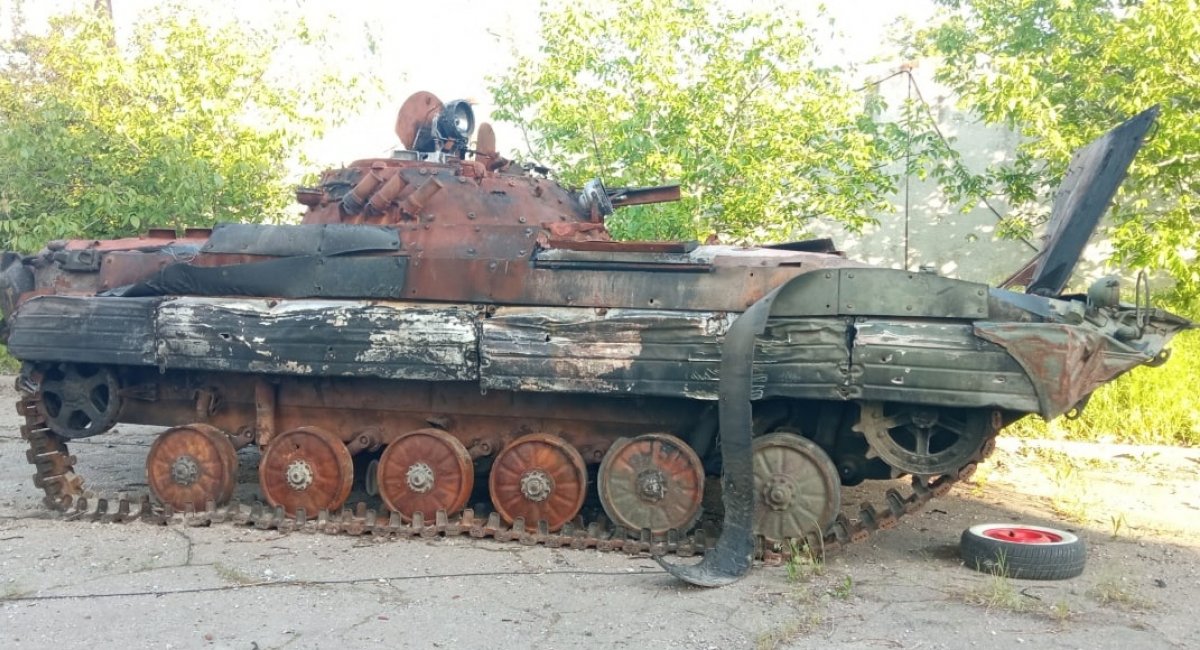 Russian BMP-2 IFV, that was destroyed by Ukrainian troops, Defense Express