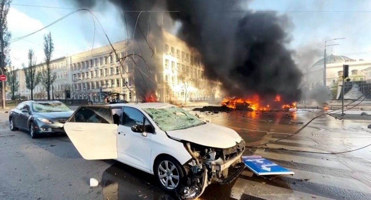 Explosions hit the center of Ukraine's capital / Photo credit: President Zelensky on Telegram