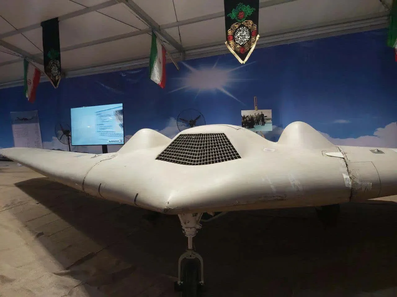 American RQ-170 Sentinel captured by iran