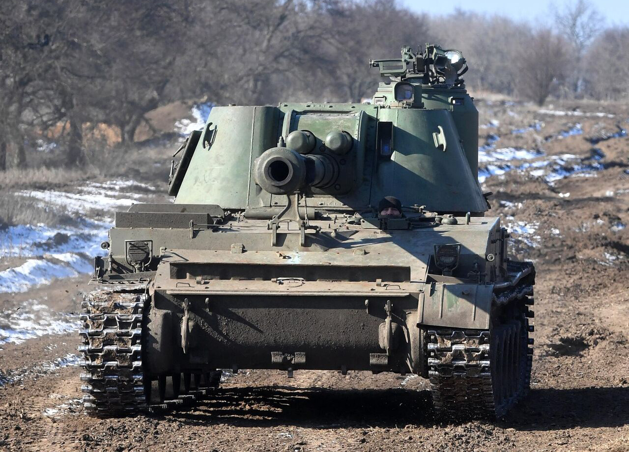 Illustrative photo: 2S3M Akatsiya self-propelled howitzer in the russian army / Defense Express / How USSR Compared M109 to 2S3M Akatsiya Howitzers and the Conclusions They Reached