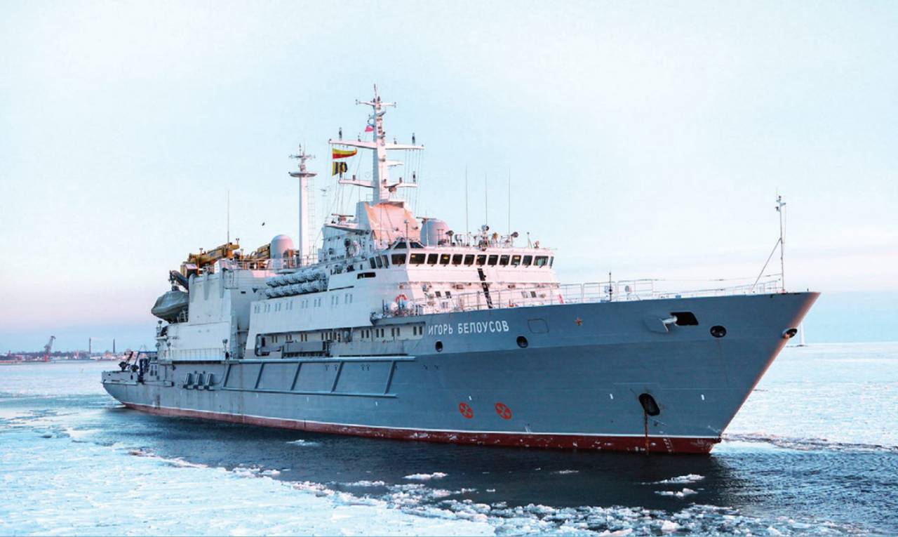 In 24 Years Since the Kursk Submarine Disaster, russians Haven`t Built Enough Rescue Vessels, Defense Express