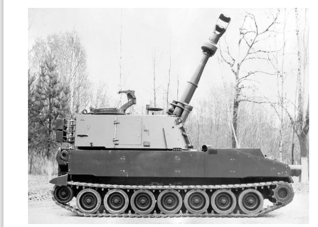 Mẫu M109 đã được thử nghiệm ở Liên Xô vào năm 1978 / Defense Express / Liên Xô so sánh M109 với 2S3M Akatsiya Howitzers và kết luận mà họ đưa ra