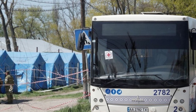 Deputy Secretary-General of the United Nations and Emergency Relief Coordinator Martin Griffiths: UN, ICRC send another evacuation convoy toward Mariupol’s Azovstal, Defense Express, war in Ukraine, Russian-Ukrainian war