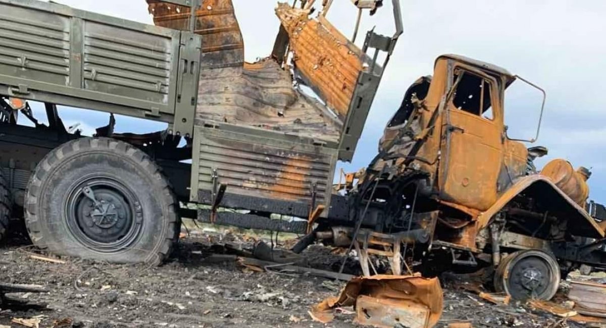 Ukraine’s General Staff Operational Report: Invaders Remove Construction Materials From Civilian Households in Kherson Oblast to Reinforce Fortifications, Defense Express, war in Ukraine, Russian-Ukrainian war