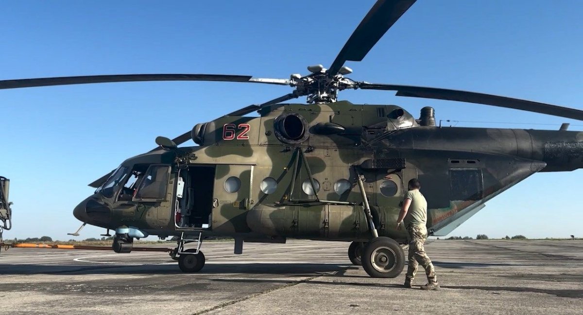 The Mi-8AMTSh helicopter Defense Express Ukraine Is Negotiating with russian Pilots Regarding their Potential Defection