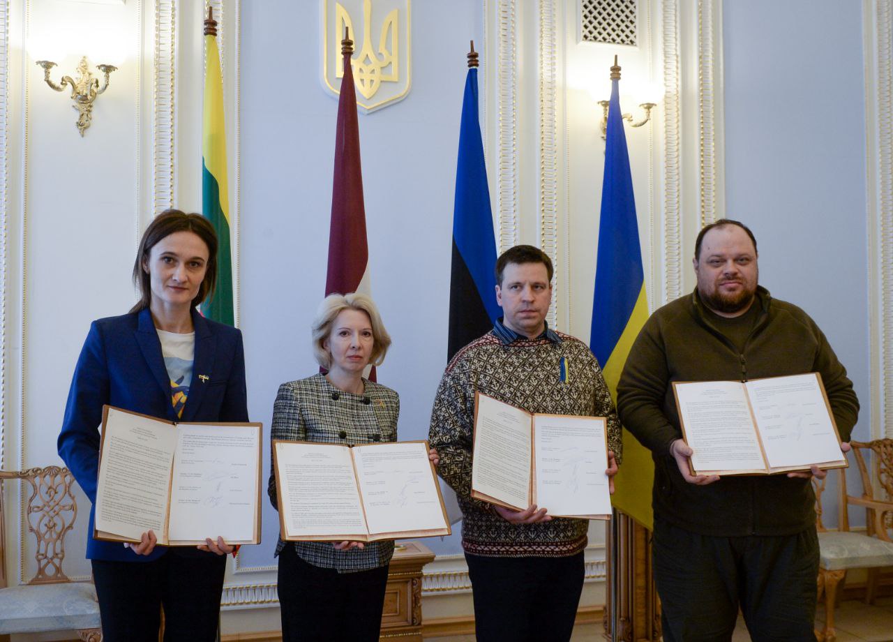 Defense Express / The speakers of the parliaments of Ukraine, Estonia, Latvia and Lithuania signed a joint statement on the Russian war in Ukraine / Day 29th of Ukraine's Defense Against Russian Invasion (Live Updates)